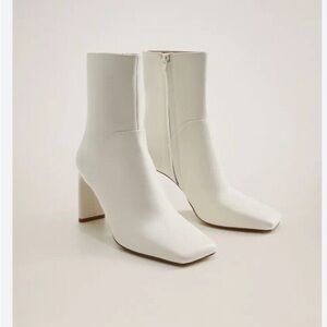 Mango squared toe leather off white ankle boots